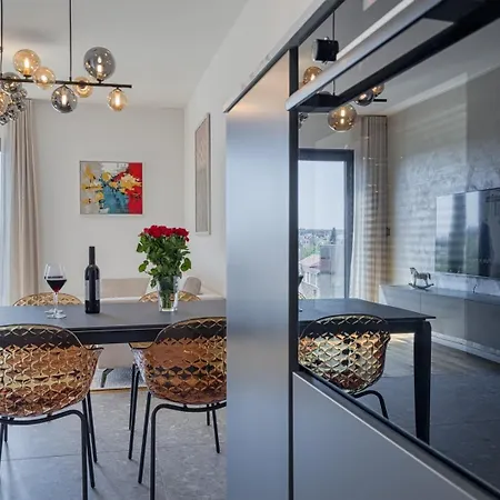 New Modern Mima Apartament