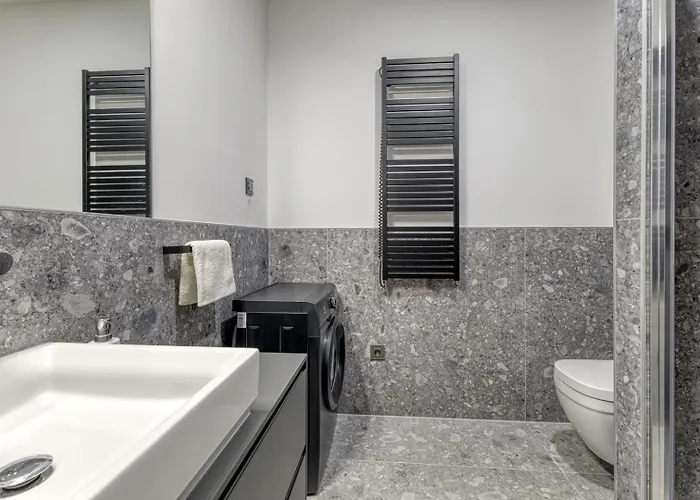 New Modern Mima Apartman